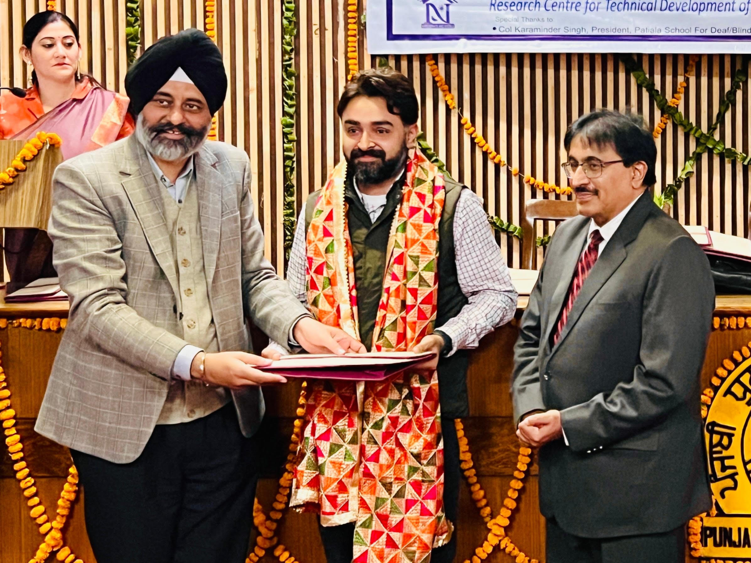 ਗੁਰੂ ਨਾਨਕ ਦੇਵ ਯੂਨੀਵਰਸਿਟੀ ਦੇ ਫੈਕਲਟੀ ਮੈਂਬਰ ਵੱਲੋਂ ਵਿਕਸਿਤ ਕੀਤੀ ਦੋ ਭਾਸ਼ਾਈ ਗੁਰਮੁਖੀ ਓ.ਸੀ.ਆਰ. ਐਪ ਭਾਸ਼ਿਣੀ ਮਿਸ਼ਨ ਤਹਿਤ ਹੋਈ ਲੌਂਚ **