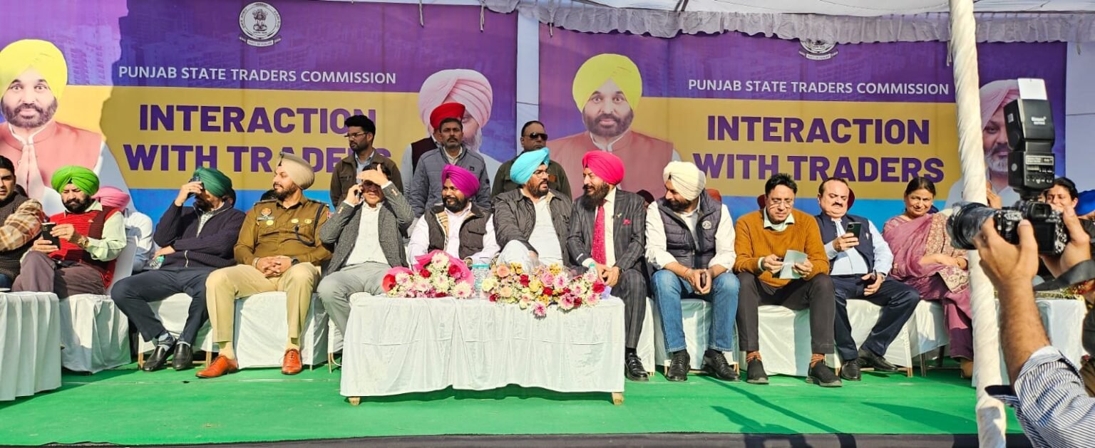 ਮੀਟਿੰਗ ਦੌਰਾਨ ਵਾਪਰੀਆਂ ਨੇ ਕਮਿਸ਼ਨ ਤੇ ਅਧਿਕਾਰੀਆਂ ਅੱਗੇ ਰੱਖੇ ਆਪਣੇ ਮਸਲੇ